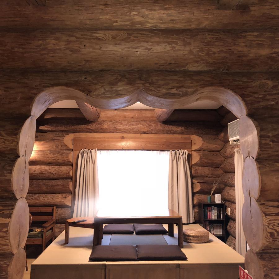 Готель Yufuin Log House No Yado Tom Sawyer Екстер'єр фото